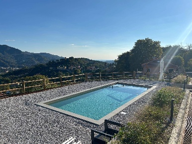 Foto Appartamento in Via Costa Favareto 4, Genova Prelo di 150 m²