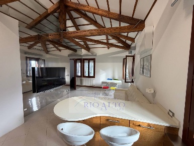 Foto Appartamento a Venezia Lido di Venezia di 77 m² con 5 locali