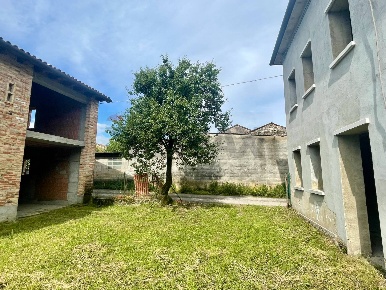 Foto Casa indipendente a Valdobbiadene San Giovanni di 180 m² con 9 locali
