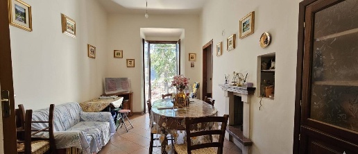 Foto Appartamento in Via della Vittoria 92, Castel del Monte di 90 m²