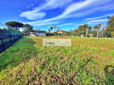 Foto Casa indipendente in Via Pisanica, Pietrasanta di 130 m² con 4 locali