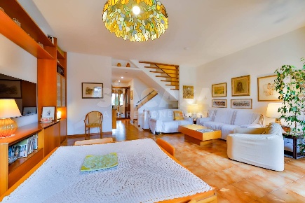 Foto Villa a schiera in Via Murri 14, Vimercate Oreno, Velasca di 244 m²