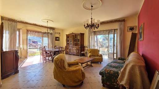 Foto Appartamento in Via Anitrella, Monte San Giovanni Campano di 210 m²