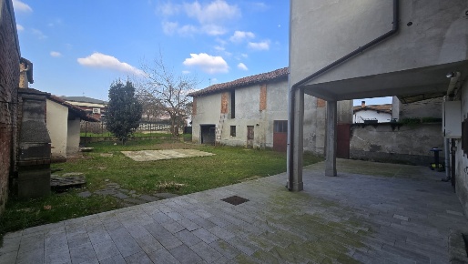 Foto Villa unifamiliare in Via Fosso Galana 21, Gropello Cairoli Centro