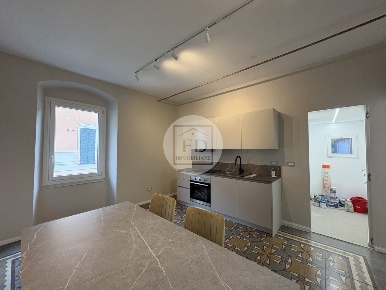 Foto Appartamento in Via ghilini 30, Loano Centro di 60 m² con 3 locali