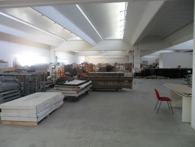 Foto Capannone industriale a Sesto Fiorentino Sesto Città di 1400 m²