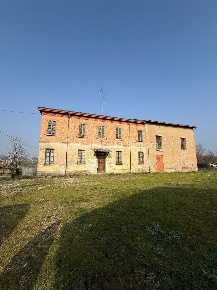 Foto Rustico in Via Rampina, Sant'Agata sul Santerno di 640 m² con 8 locali