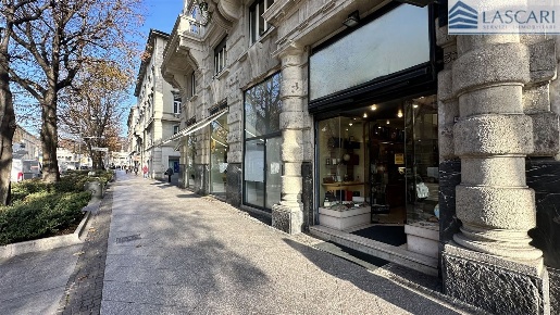 Foto Negozio a Bergamo Stazione di 92 m² in vendita