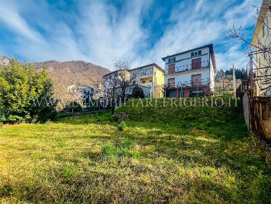 Foto Casa indipendente in via Torba 13, Carenno Centro di 220 m² in vendita