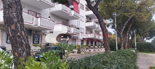 Foto Negozio a Bari di 90 m² con 1 locali in affitto