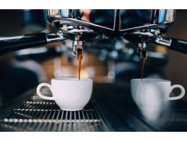 Foto Bar in VIA CAVOUR, Empoli Stazione - Agenzia delle Entrate di 60 m²