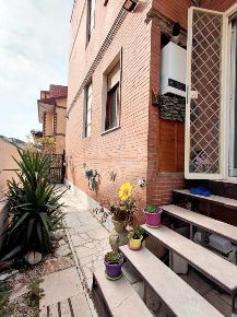 Foto Appartamento in via ugo bassi, Guidonia Montecelio Villanova di 100 m²