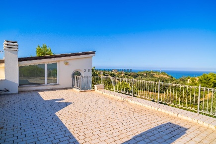 Foto Attico in VIA CONVENTO 8, Grottammare Centro di 200 m² con 6 locali