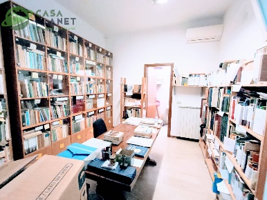 Foto Negozio in VIA BARBIERO, Mogliano Veneto di 35 m² con 2 locali