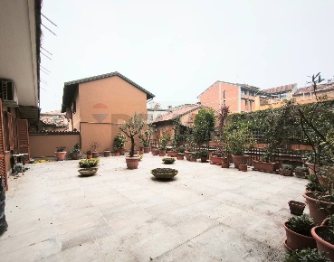 Foto Appartamento in Via dei Molini, Pavia Centro Storico di 123 m²
