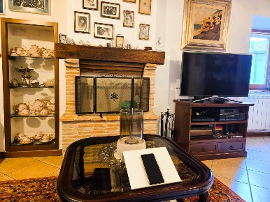 Foto Appartamento in via Verdi, Caprarola Centro di 85 m² con 3 locali