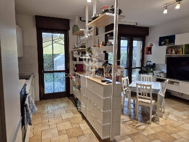 Foto Appartamento in Via Giuseppe Dossetti, Tavazzano con Villavesco