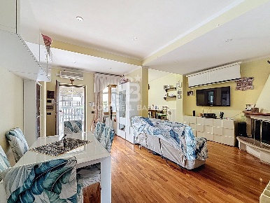 Foto Appartamento in Via della Maiella 8, Monterotondo Borgo Novo di 100 m²