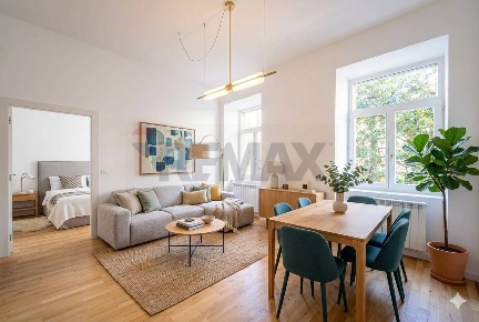 Foto Appartamento in Via Coroneo 21, Trieste Borgo Teresiano di 61 m²