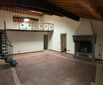 Foto Appartamento a Cascina Centro di 240 m² con 5 locali in vendita