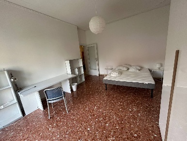 Foto Stanza in Viale Giovanni Pisano 1, Pisa Porta a Lucca di 100 m²