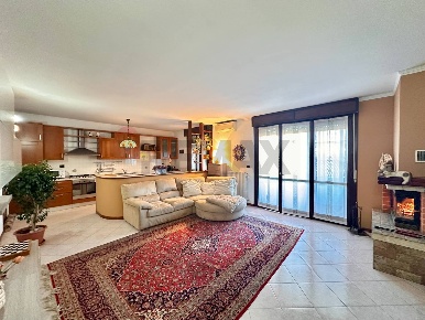 Foto Appartamento in Vicolo Trieste 25, Fombio Centro di 120 m² in vendita