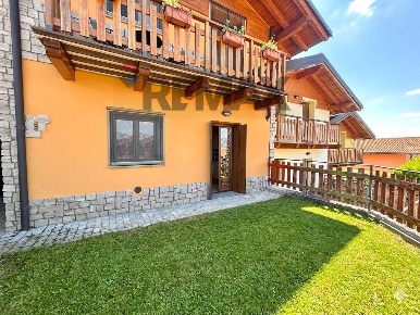 Foto Appartamento in via San Michele 6, Pisogne di 60 m² con 2 locali