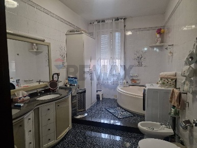 Foto Appartamento in Passaggio Petrina 9, Palermo Sperone di 132 m²