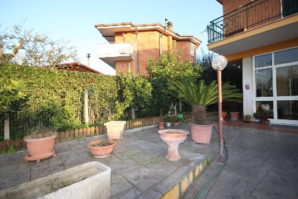 Foto Case semi ndipendenti in Via Vigne Di San Matteo 26, Roma Tor Vergata