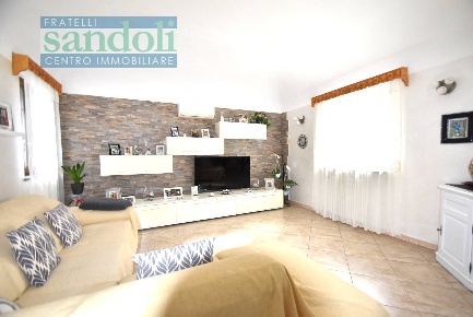 Foto Casa indipendente in Via Casalino, Borgo Vercelli di 240 m² in vendita
