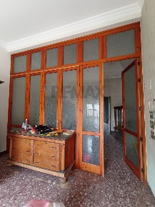 Foto Casa indipendente in Piazza Regina Margherita 22, Centro di 340 m²