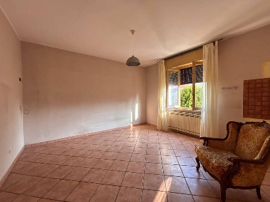 Foto Villa unifamiliare a Varedo di 230 m² con 6 locali in vendita