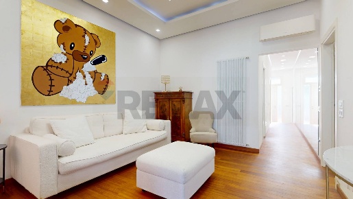 Foto Appartamento in via Leonardo da Vinci 190, Viareggio Centro di 96 m²