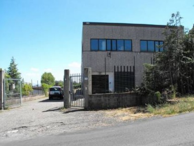 Foto Capannone industriale in Via Ombrone, Piancastagnaio di 392 m²