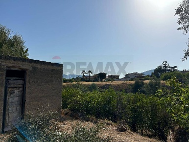 Foto Terreno agricolo in via francesco cilea, Villabate di 2000 m²