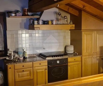 Foto Appartamento in Desert, Temù Centro di 100 m² con 4 locali in vendita