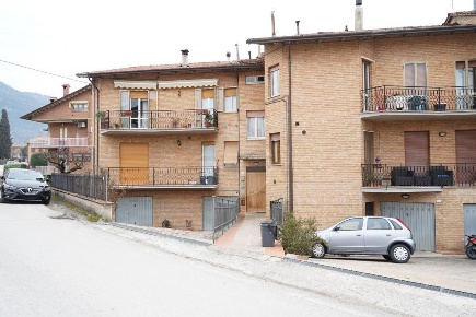 Foto Appartamento in Via Bruno Buozzi, Gubbio Centro di 65 m² con 4 locali
