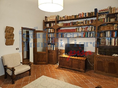 Foto Appartamento a Pisa San Francesco di 95 m² con 4 locali in affitto