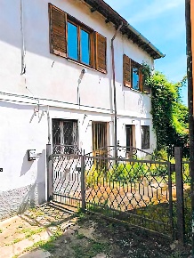 Foto Appartamento a Rea di 165 m² con 9 locali in vendita