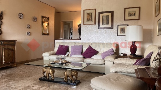 Foto Appartamento in novarea, Pinerolo Tabona, Borgo Nuovo di 117 m²