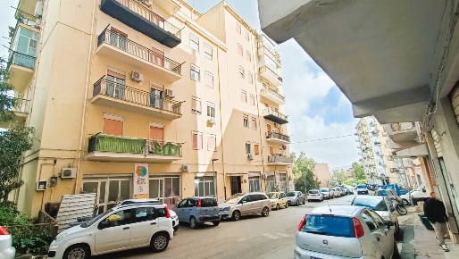 Foto Ufficio in Via Papa Luciani 75, Agrigento di 123 m² con 4 locali