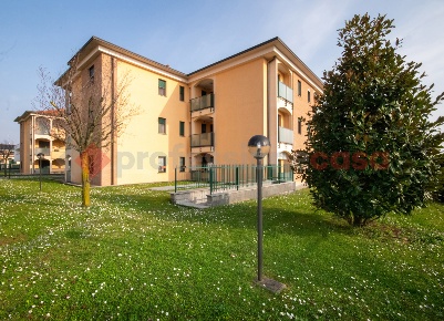 Foto Appartamento in Via Righi 1, Villa Cortese di 65 m² con 2 locali
