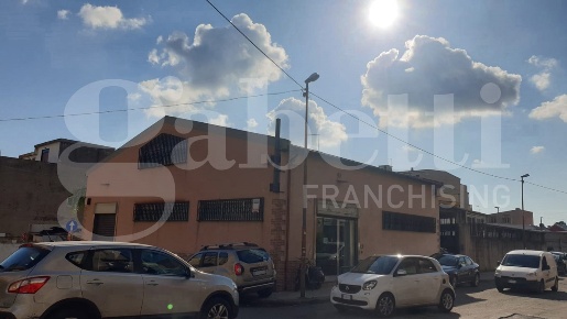Foto Capannone industriale in Via del Santo snc, Messina Villaggio Santo