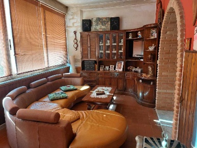 Foto Villa a schiera in Via del Maggiore, Castelnuovo Magra di 169 m²