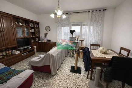 Foto Appartamento in Via Trieste, Ravenna Darsena di 70 m² con 4 locali