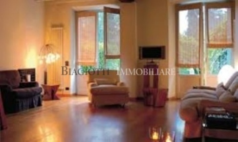 Foto Appartamento a Livorno Calzabigi di 140 m² con 5 locali in vendita