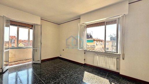 Foto Appartamento in Via Osvaldo Gnocchi Viani 37f, Savona di 85 m²