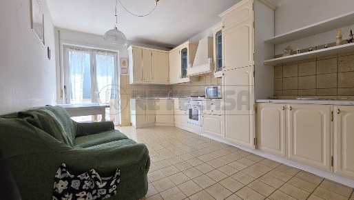 Foto Appartamento a Valdagno Centro di 61 m² con 4 locali in vendita