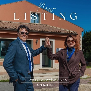 Foto Villa unifamiliare a Siracusa di 800 m² con 40 locali in vendita