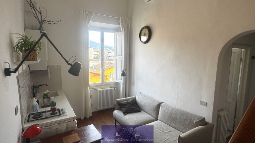 Foto Appartamento in Via Guglielmo Marconi, Firenze Campo di Marte di 43 m²